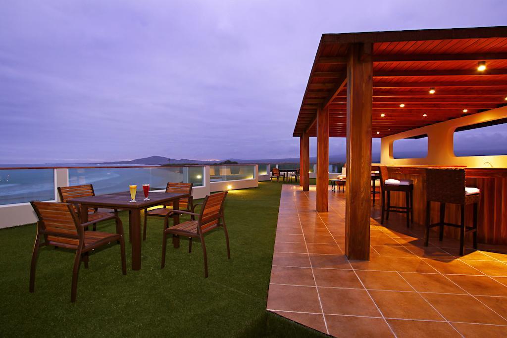 Iguana Crossing Boutique Hotel Puerto Villamil Eksteriør bilde