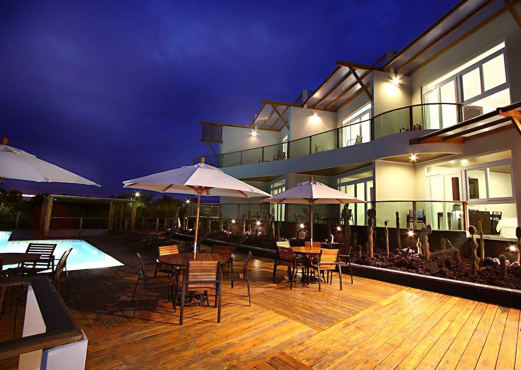 Iguana Crossing Boutique Hotel Puerto Villamil Eksteriør bilde