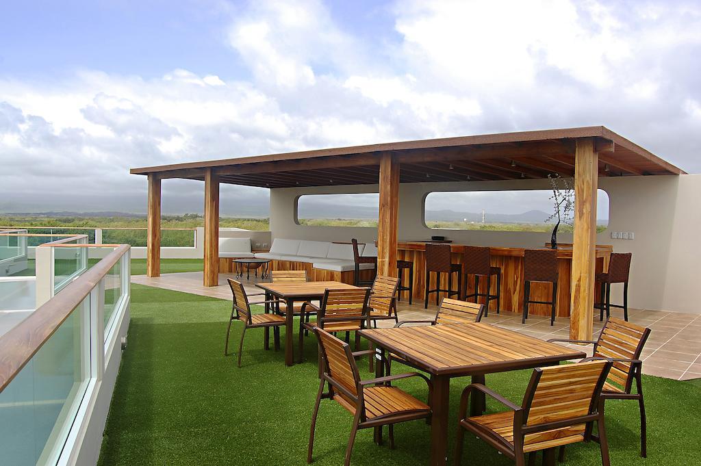 Iguana Crossing Boutique Hotel Puerto Villamil Eksteriør bilde