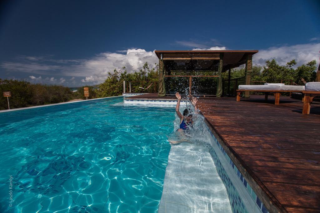 Iguana Crossing Boutique Hotel Puerto Villamil Eksteriør bilde