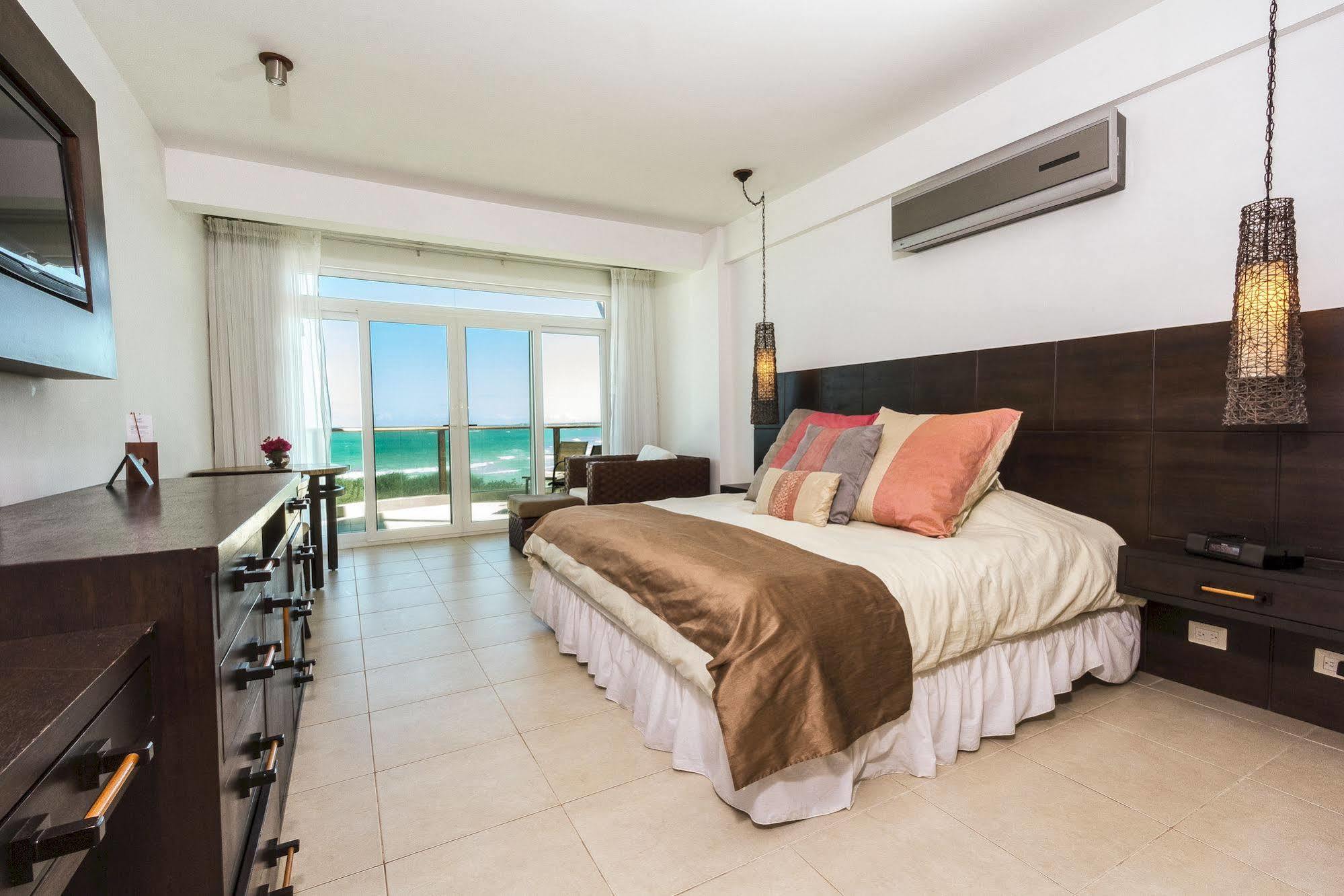 Iguana Crossing Boutique Hotel Puerto Villamil Eksteriør bilde